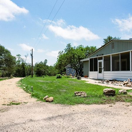 Hadley'S House - A Country 3 Bdrm With Screened-In Porch New Braunfels Exterior photo